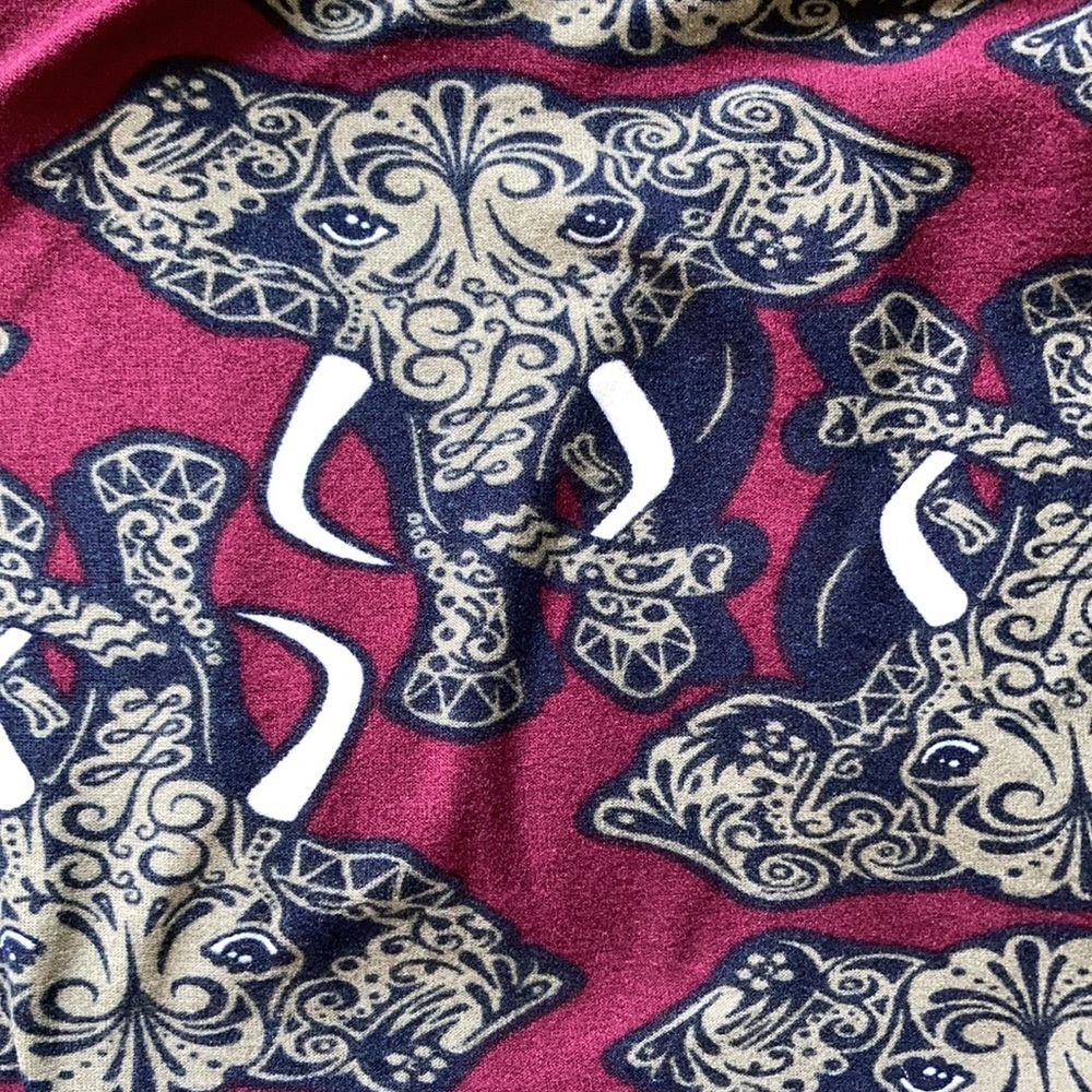 —One Size Mosaic Elephants LuLaRoe Leggings - Picture 2 of 4